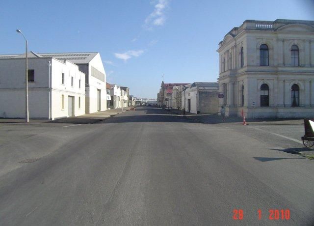 3461 .. Custom House, on extreme right.  (General view of  